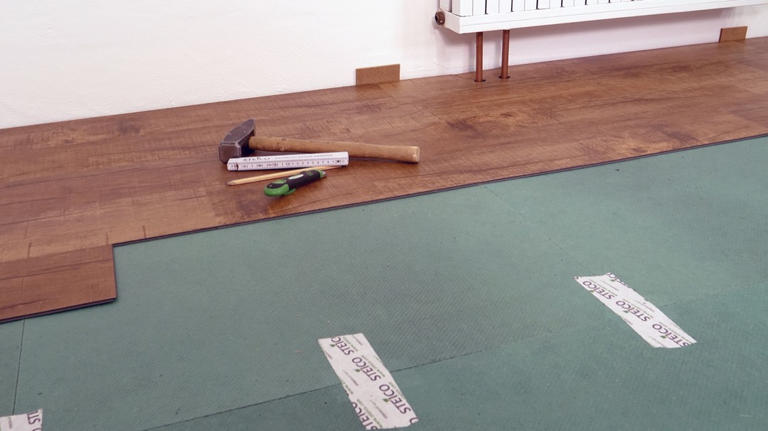 Ökologische Verlegeunterlage für Designbeläge 