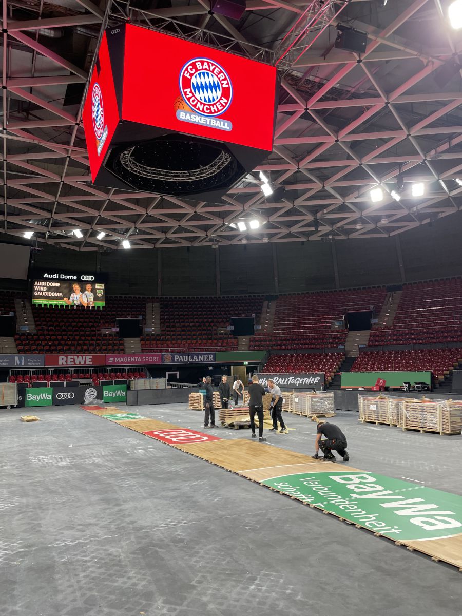 Die Marke Junckers Parkett wieder stark machen 