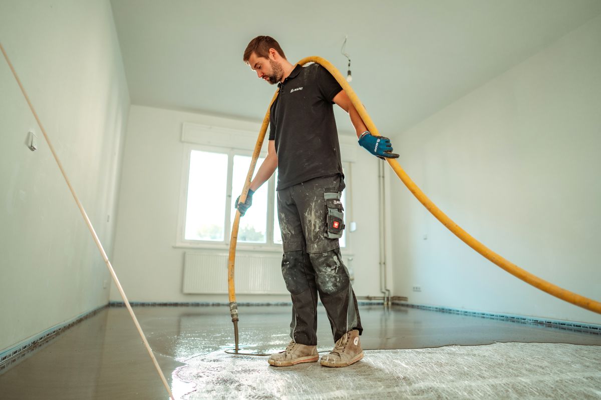 Gerissener Estrich – was tun?