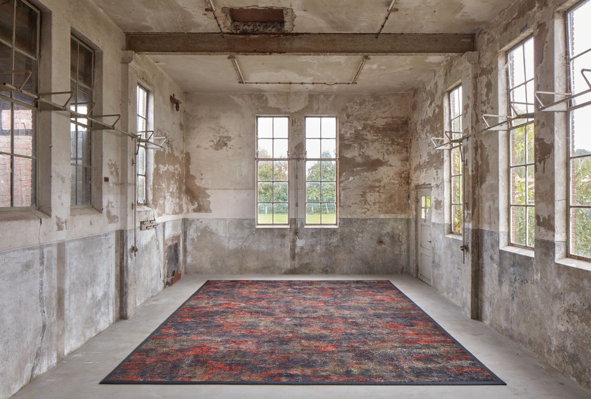 Das volle textile Programm – mit Bahnenware und edlen Teppichen