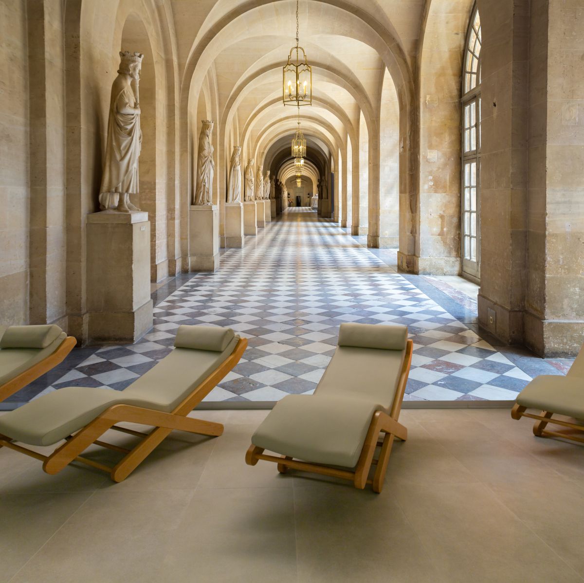 Reise durch verschiedene Welten