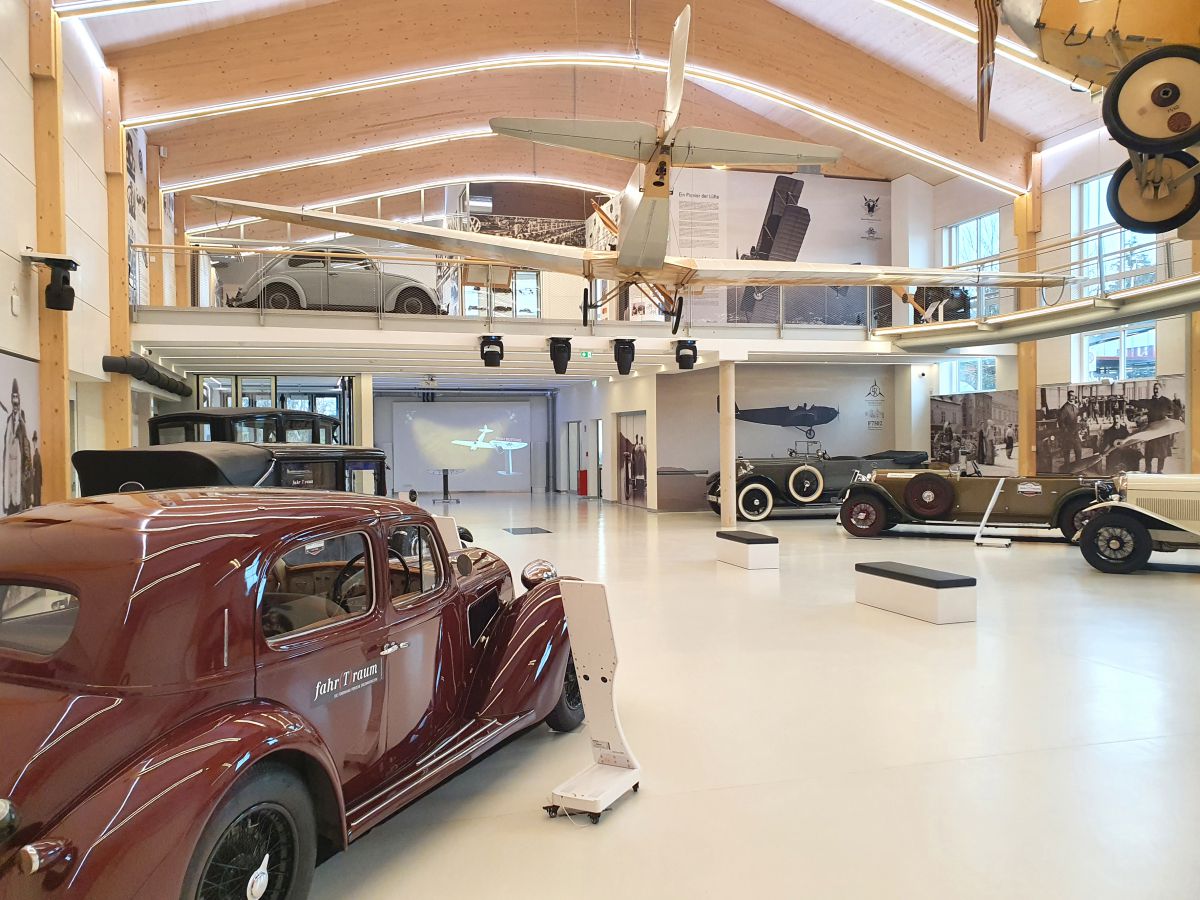 Porsche Erlebniswelt den Boden bereitet