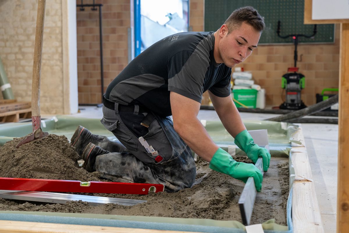 Nils Schneider ist der beste Estrichleger Deutschlands