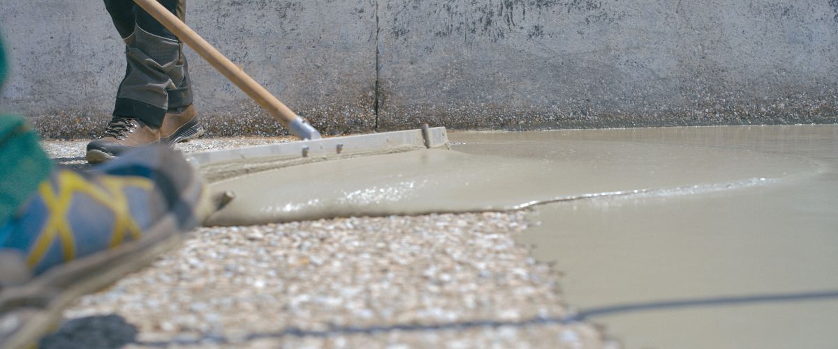 Instandsetzung einer Siloplatte mit Fließbeschichtung