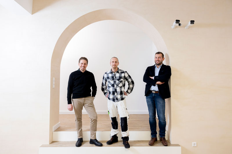 Mediterranes Feeling durch Travertinoptik 