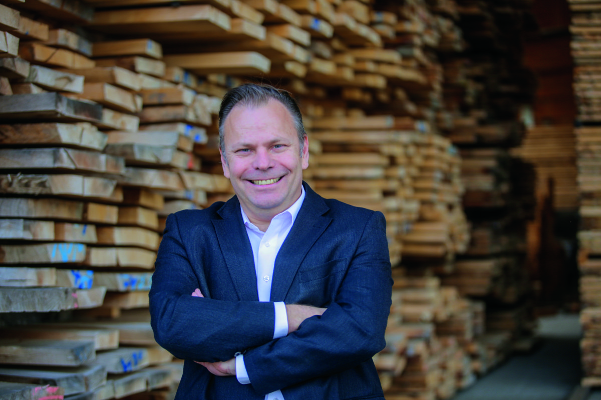 3-Schicht-Parkett im Plus, 2-Schicht-Parkett verliert