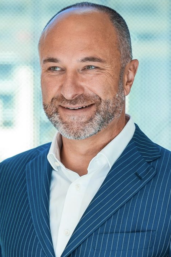 Michael Krohe Holzland beruft Krohe zum Bereichsleiter Marketing