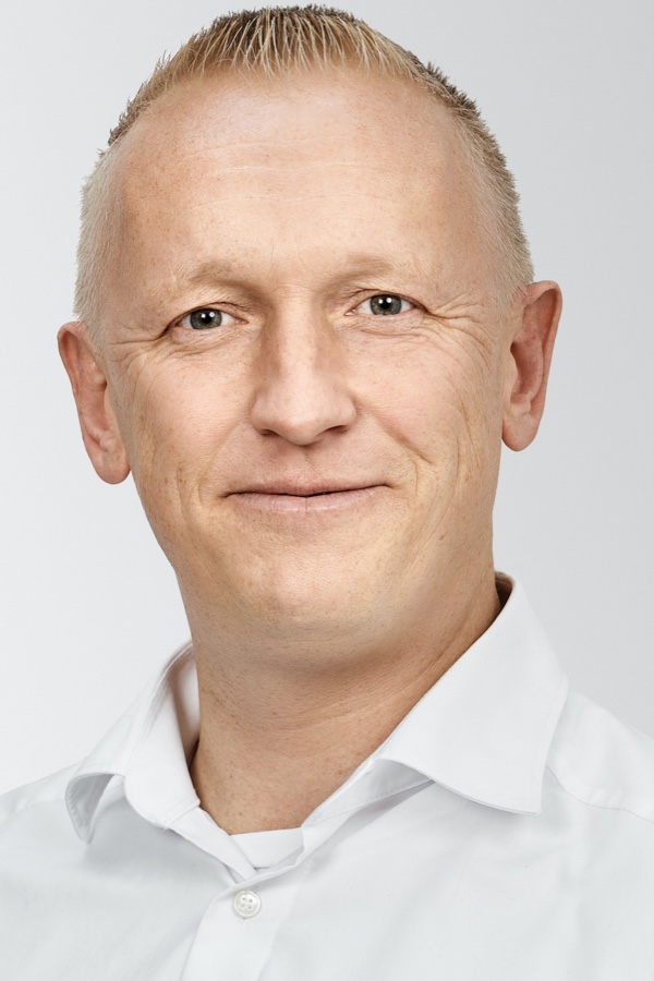 Uwe Hennlein Naturinform: Hennlein zum Vertriebsleiter D/A/CH aufgestiegen