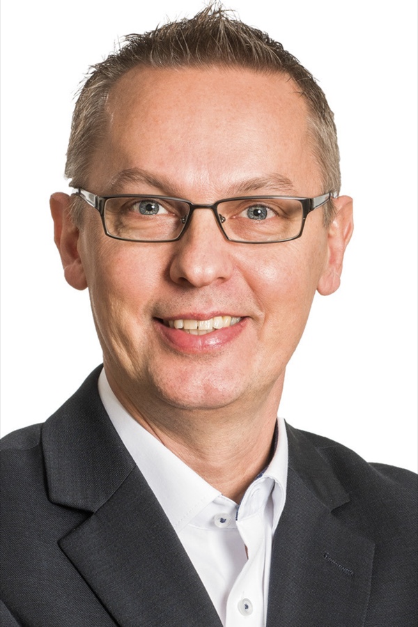 Alfred Stocker Enia Flooring expandiert in Österreich