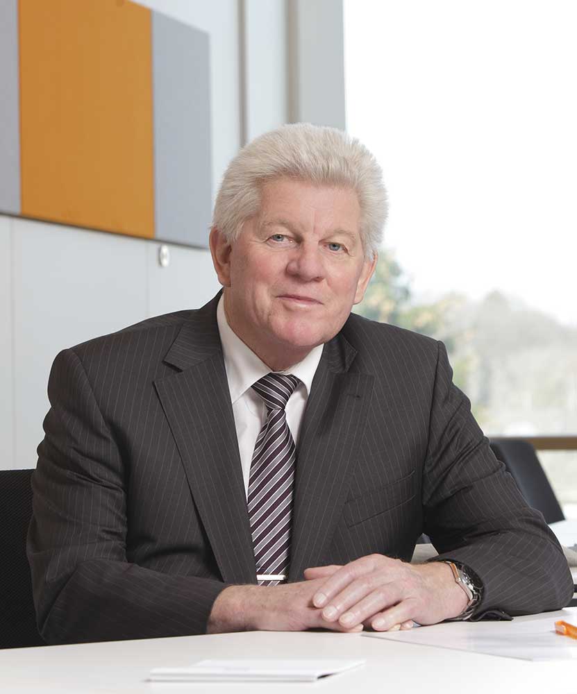 Werner Schlüter Schlüter-Systems: Werner Schlüter feiert 80. Geburtstag