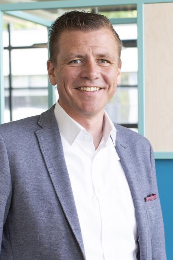 Interface: Zusätzliche Verantwortung für Rödenbeck und Bonne