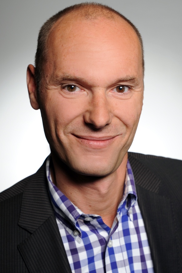 Jürgen Buck-Gramcko Amtico mit zwei neuen Verkaufsleitern