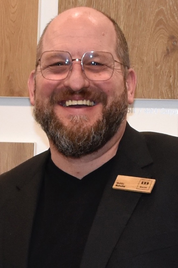 Guido Schulte Meisterwerke: Umbau an der Spitze und Stellenabbau