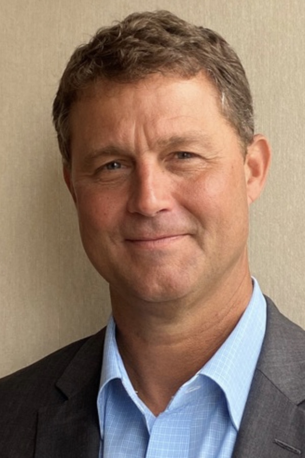 David Neel Bradham Parador: David Neel Bradham neuer Geschäftsführer und CEO