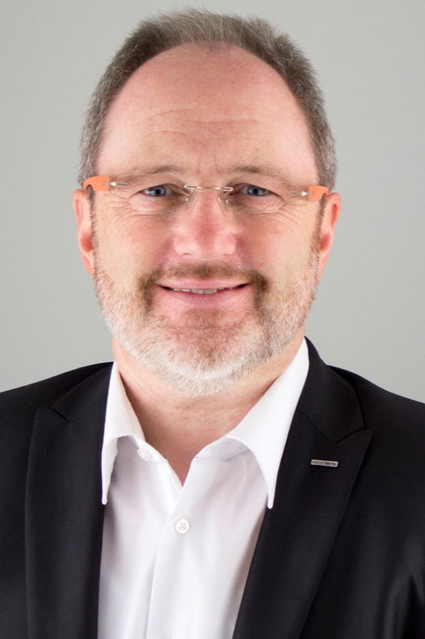 Meisterwerke: Dirk Steinmeier im Ruhestand, Marcus Gessl übernimmt