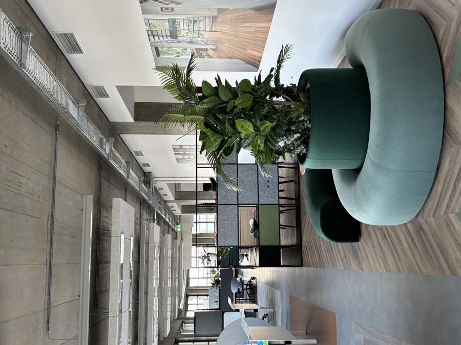 Designflooring: Neuer Showroom in Frankfurt am Main