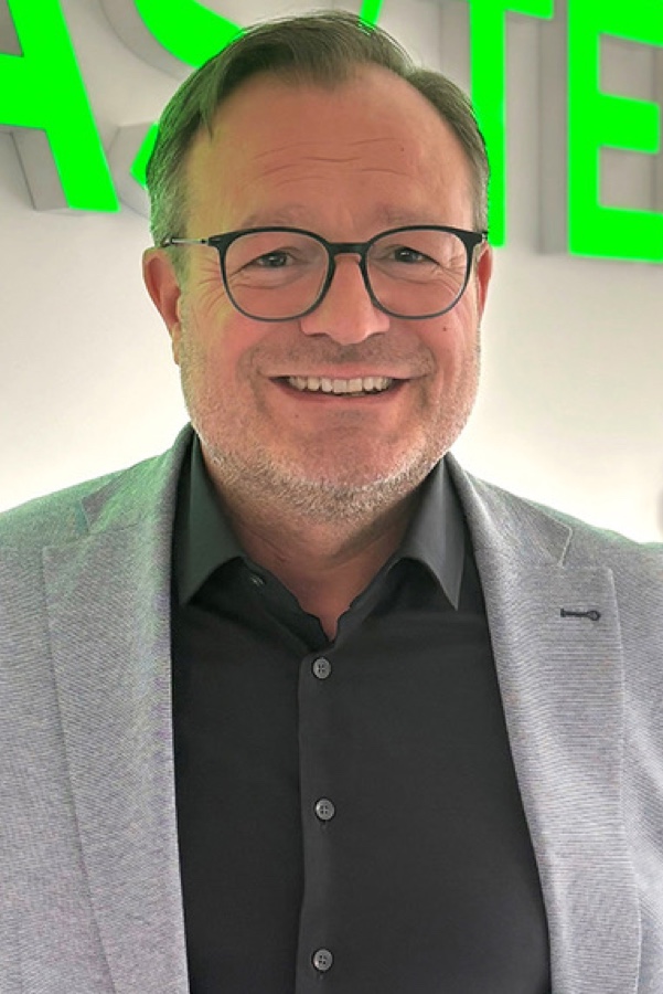 Das Teppichwerk: Marcus Reimann zurück bei Vorwerk