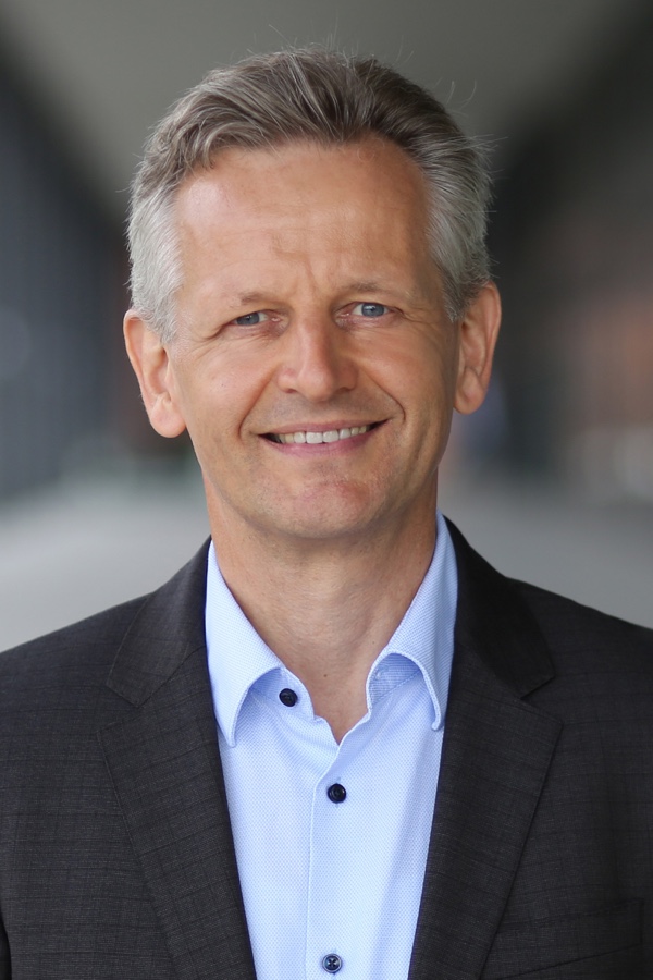 Bauwerk Group: Müller steigt auf, Baumann verantwortet Schweiz
